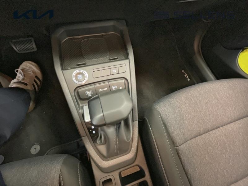 KIA Stonic 1.0 T-GDi 115ch MHEV Active DCT7 - photo 14