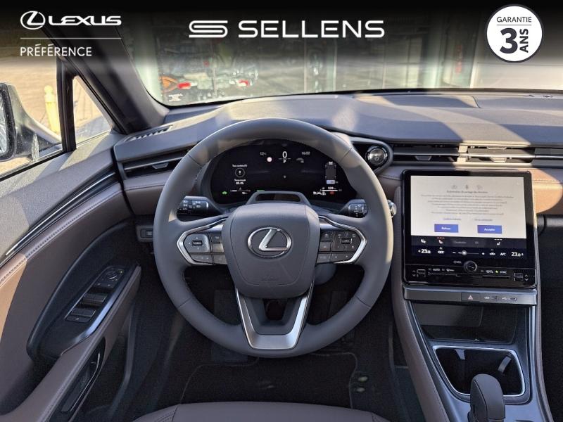 LEXUS LBX 1.5 136ch Elegant pack tech 2WD MY26 - photo 9