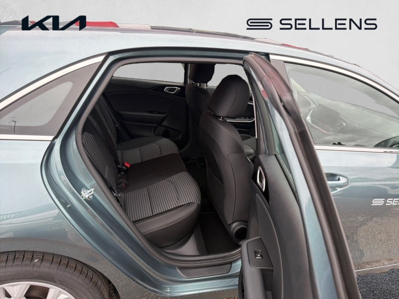 KIA Ceed 1.5 T-GDi 140ch Active DCT7 MY25 - photo 7