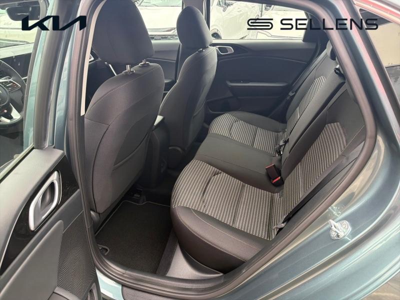 KIA Ceed 1.5 T-GDi 140ch Active DCT7 MY25 - photo 12