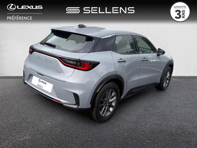 LEXUS LBX 1.5 136ch Business Plus 2WD MY26 - photo 3