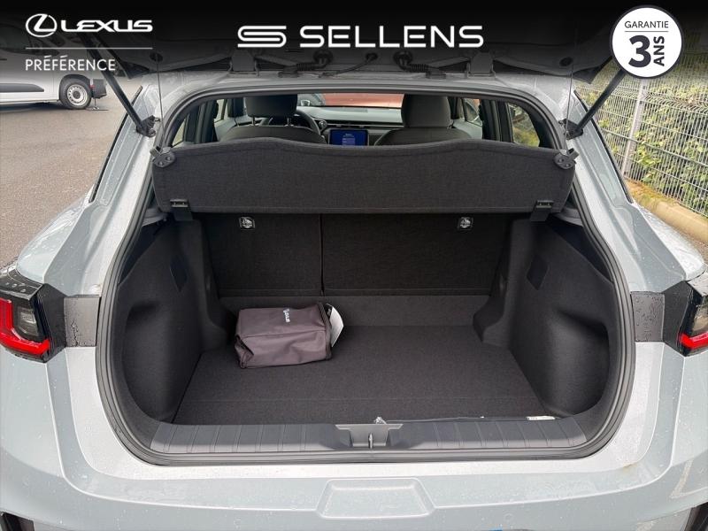 LEXUS LBX 1.5 136ch Business Plus 2WD MY26 - photo 18