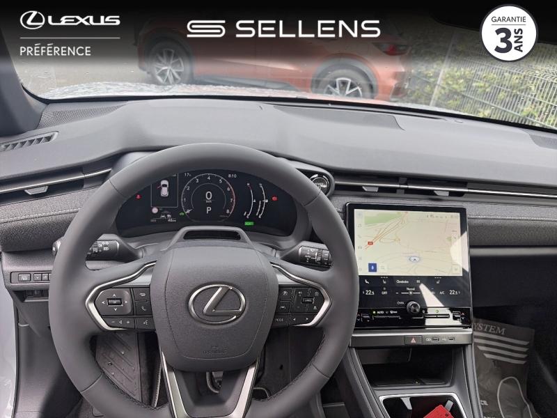 LEXUS LBX 1.5 136ch Business Plus 2WD MY26 - photo 17