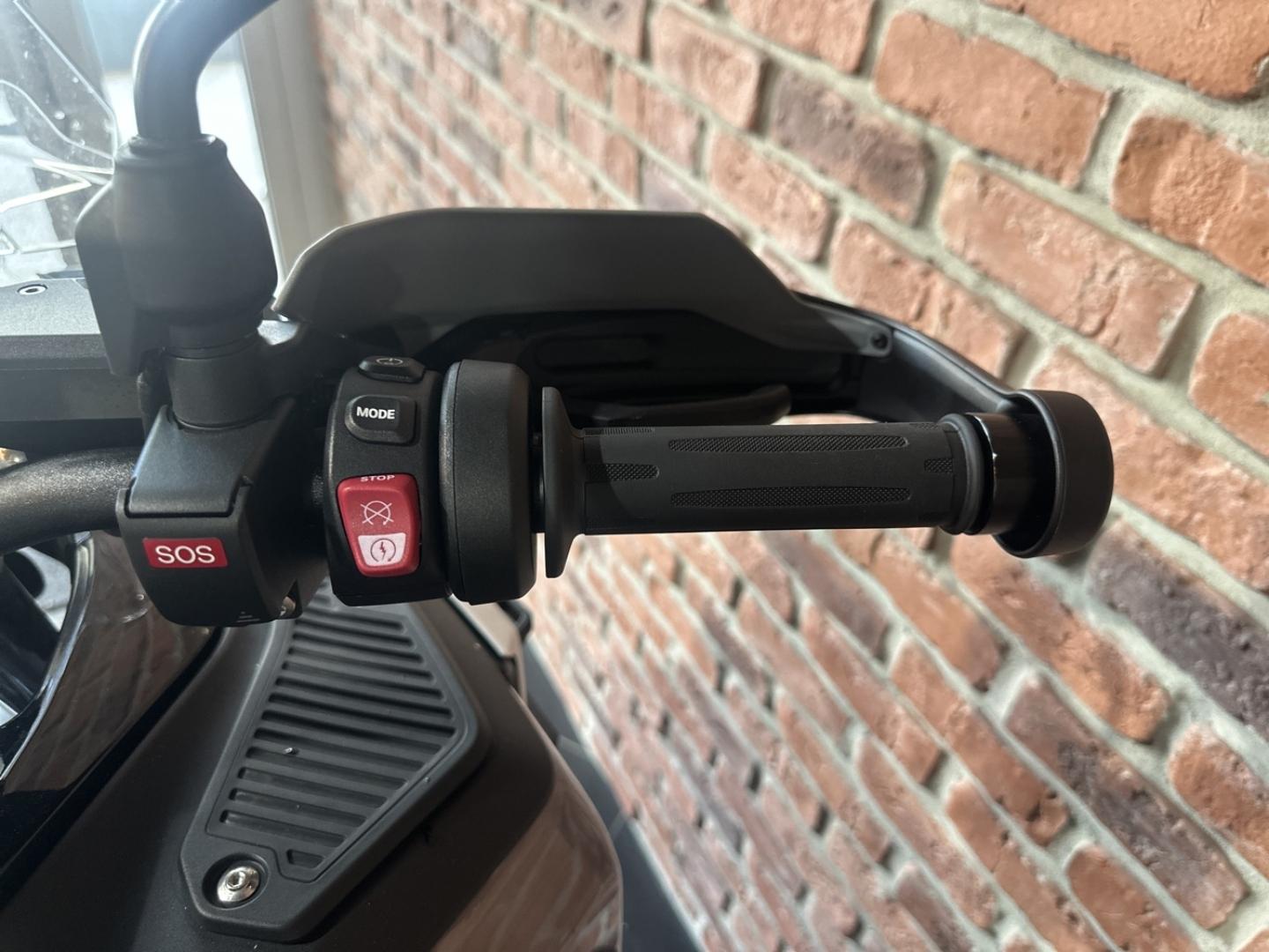 BMW R R 1300 GS Adventure Akrapovic - photo 9