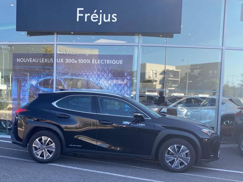 LEXUS UX 300e Pack - photo 2