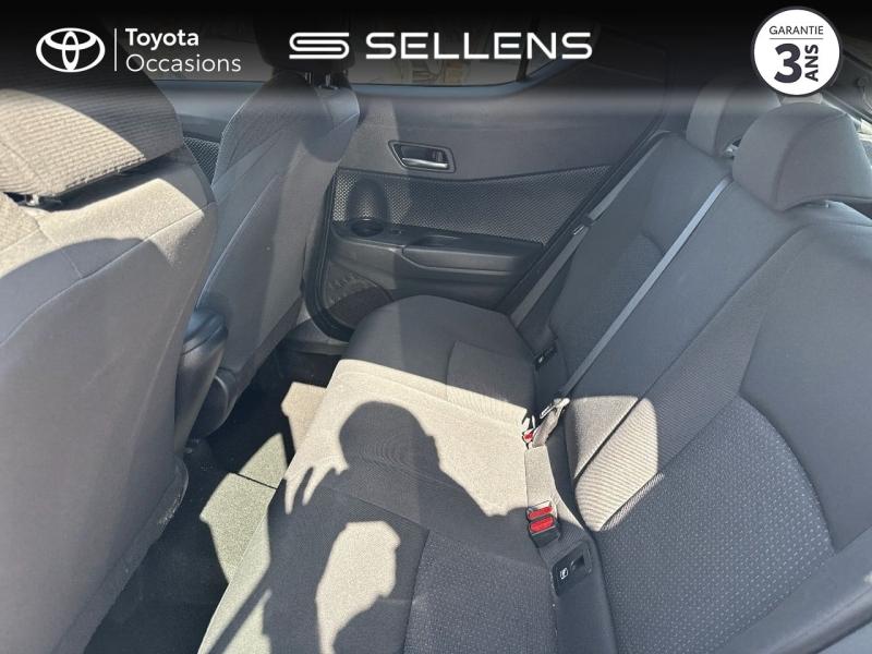 TOYOTA C-HR 122h Dynamic 2WD E-CVT - photo 12
