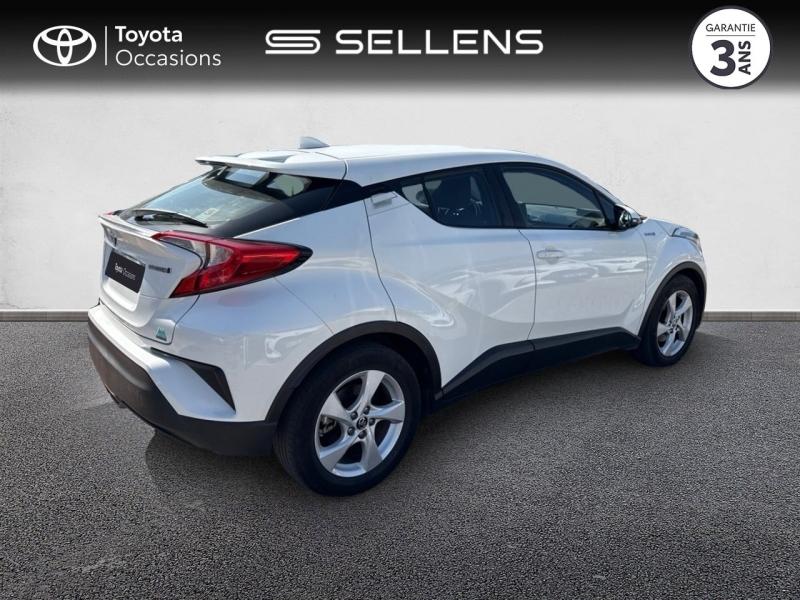 TOYOTA C-HR 122h Dynamic 2WD E-CVT - photo 18