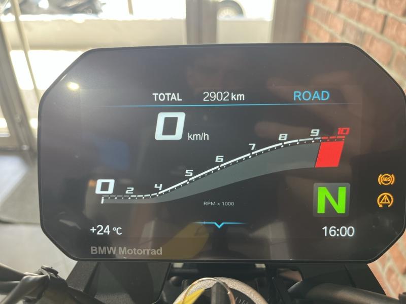 BMW F F 900 R - photo 11