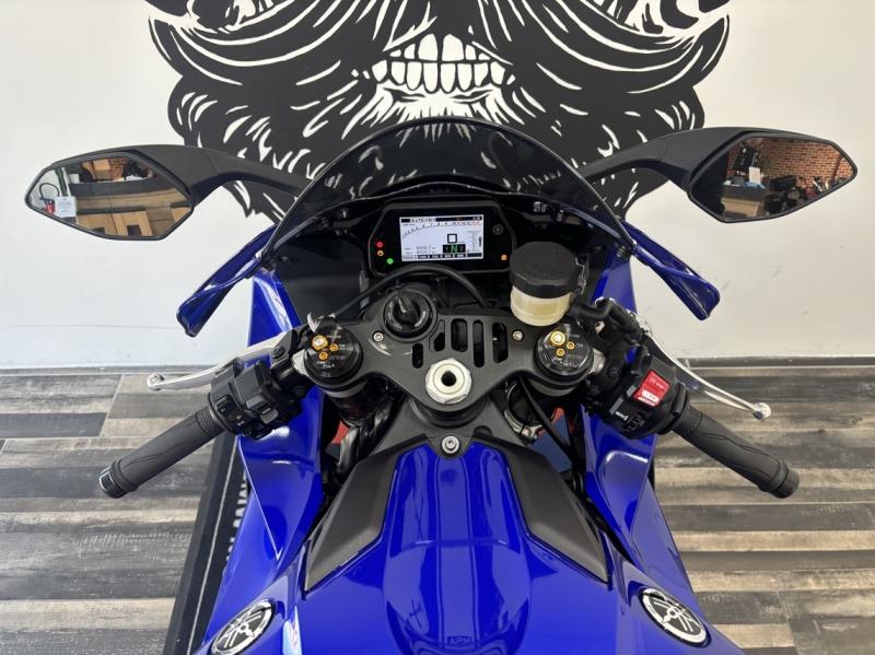 YAMAHA YZF-R YZF-R1 1000 2022 - photo 9