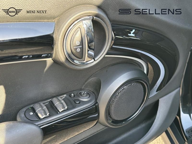 MINI Mini 5 Portes Cooper S 178ch  Edition Premium BVA7 - photo 17