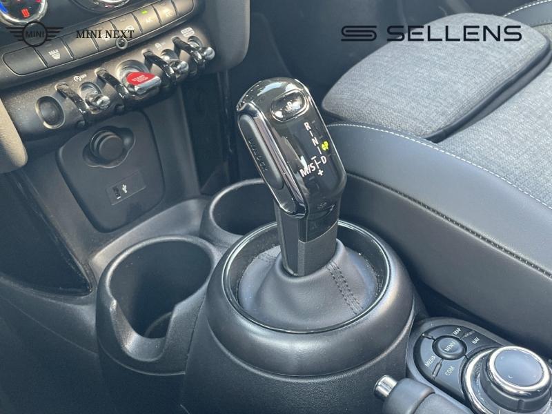 MINI Mini 5 Portes Cooper 136ch  Essential BVA7 - photo 14