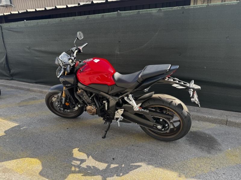 HONDA CB CB 650 R e-Clutch - photo 6