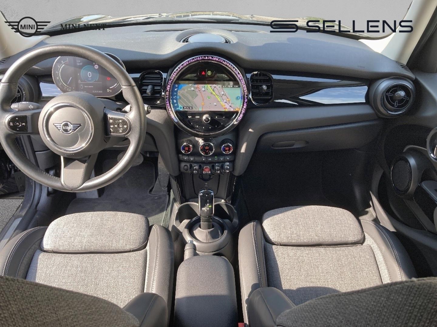MINI Mini 5 Portes Cooper 136ch Edition Premium BVA7 - photo 4