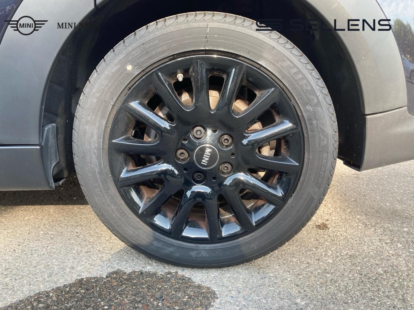 MINI Mini 5 Portes Cooper 136ch Edition Premium BVA7 - photo 8
