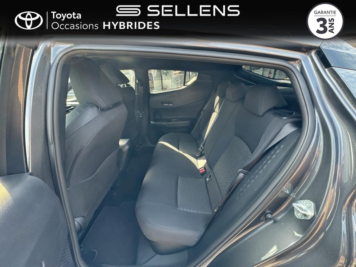 TOYOTA C-HR 122h Edition 2WD E-CVT MY22 - photo 12