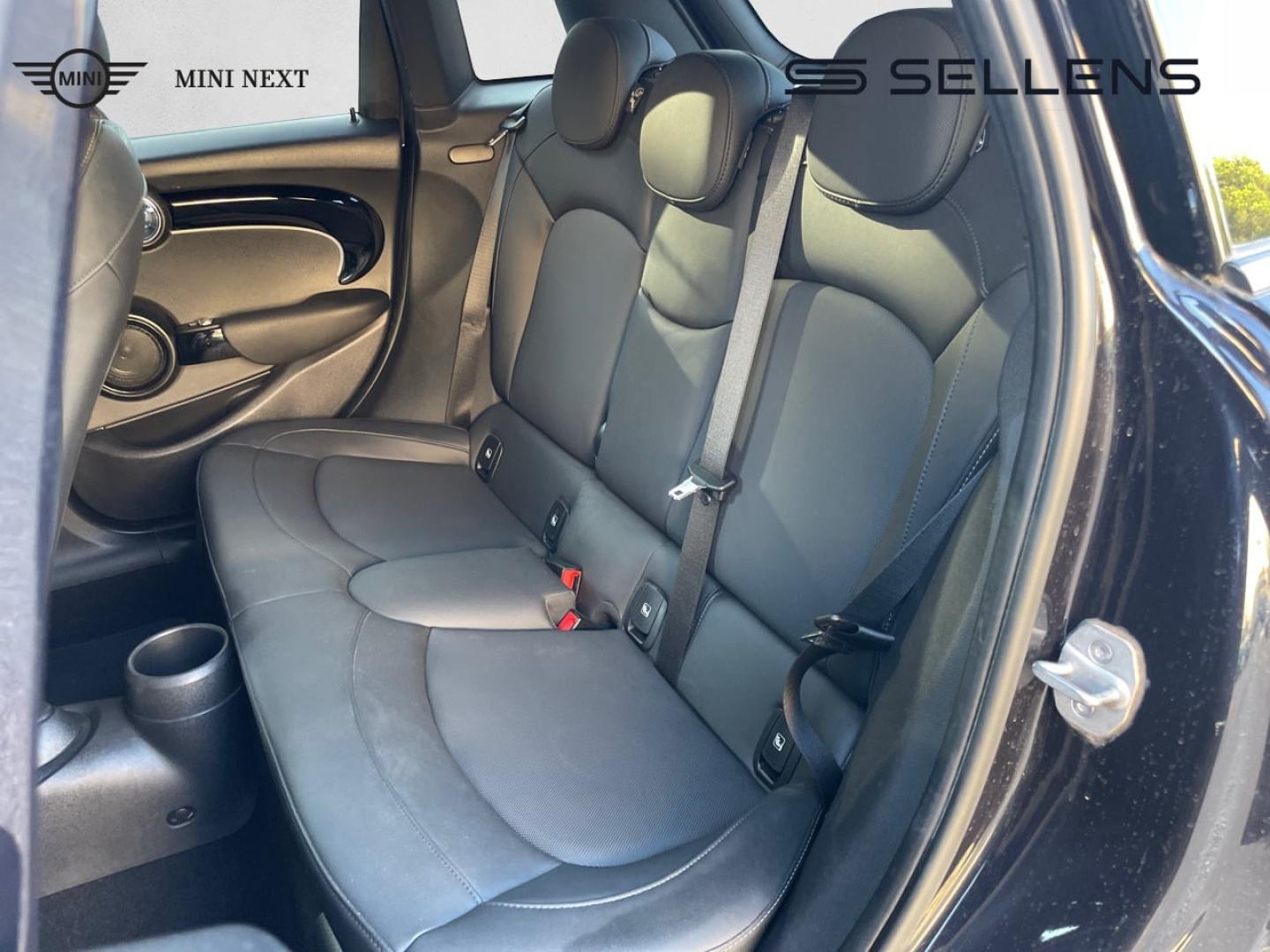 MINI Mini 5 Portes Cooper 136ch Edition Premium BVA7 - photo 12