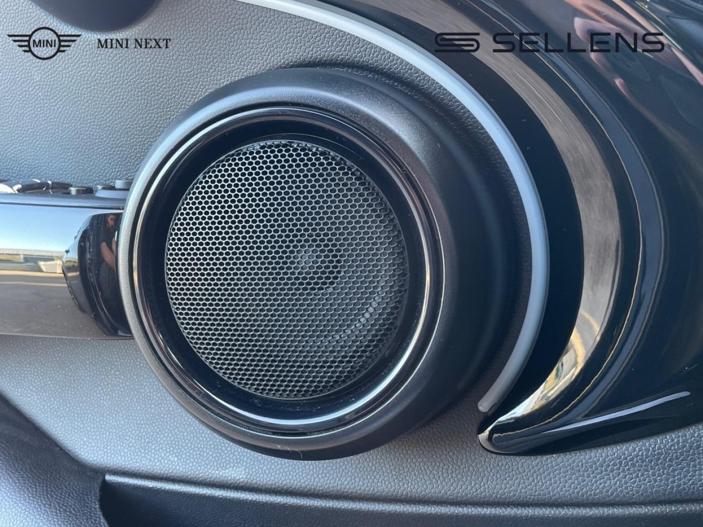 MINI Mini 5 Portes Cooper 136ch Edition Premium BVA7 - photo 13