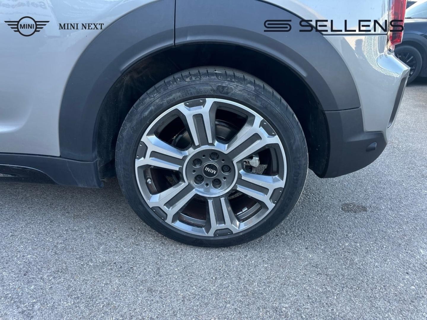 MINI Countryman Cooper SE 125ch + 95ch Edition Premium ALL4 BVA6 - photo 8