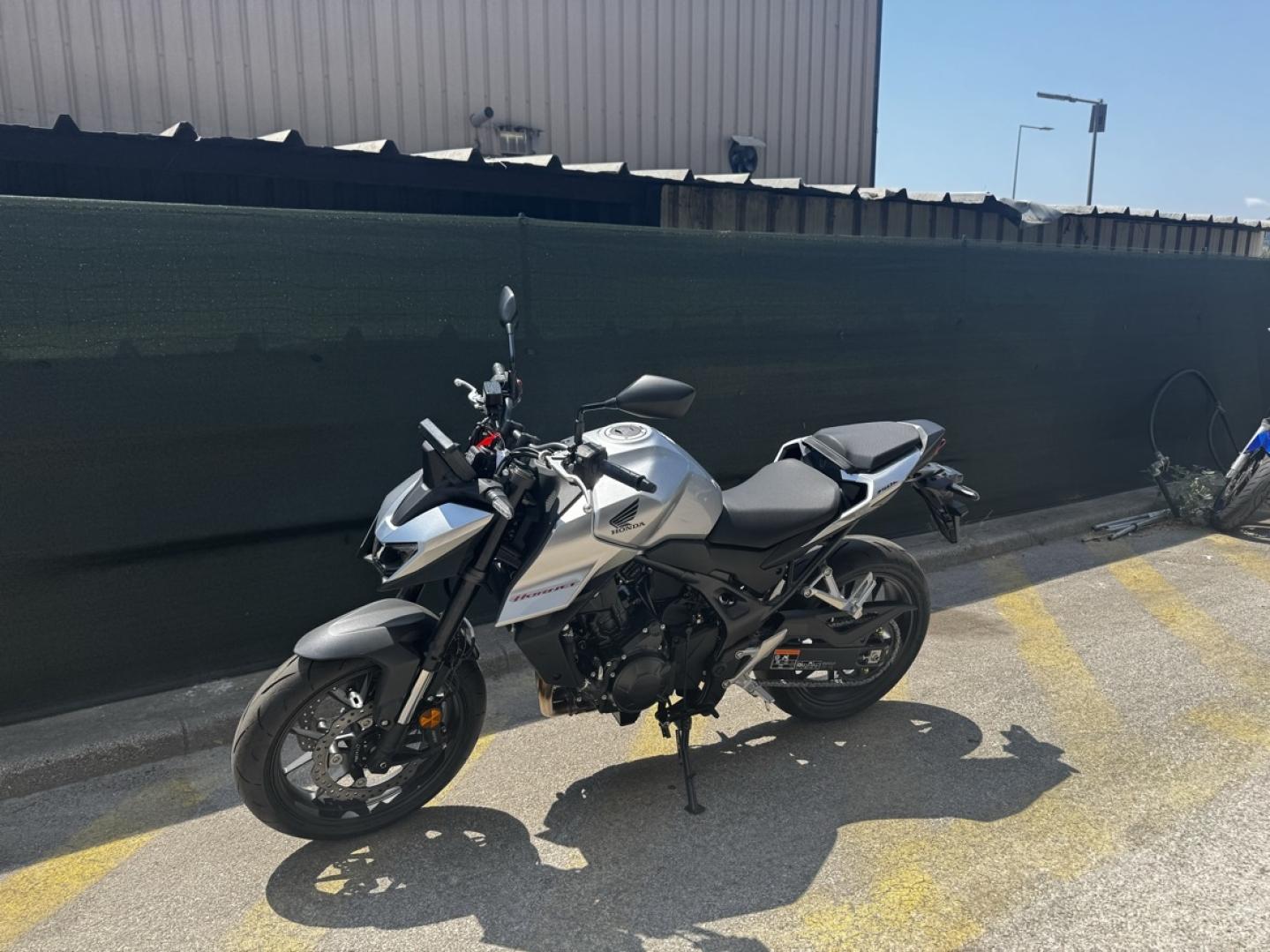 HONDA CB CB 750 Hornet 2025 - photo 6