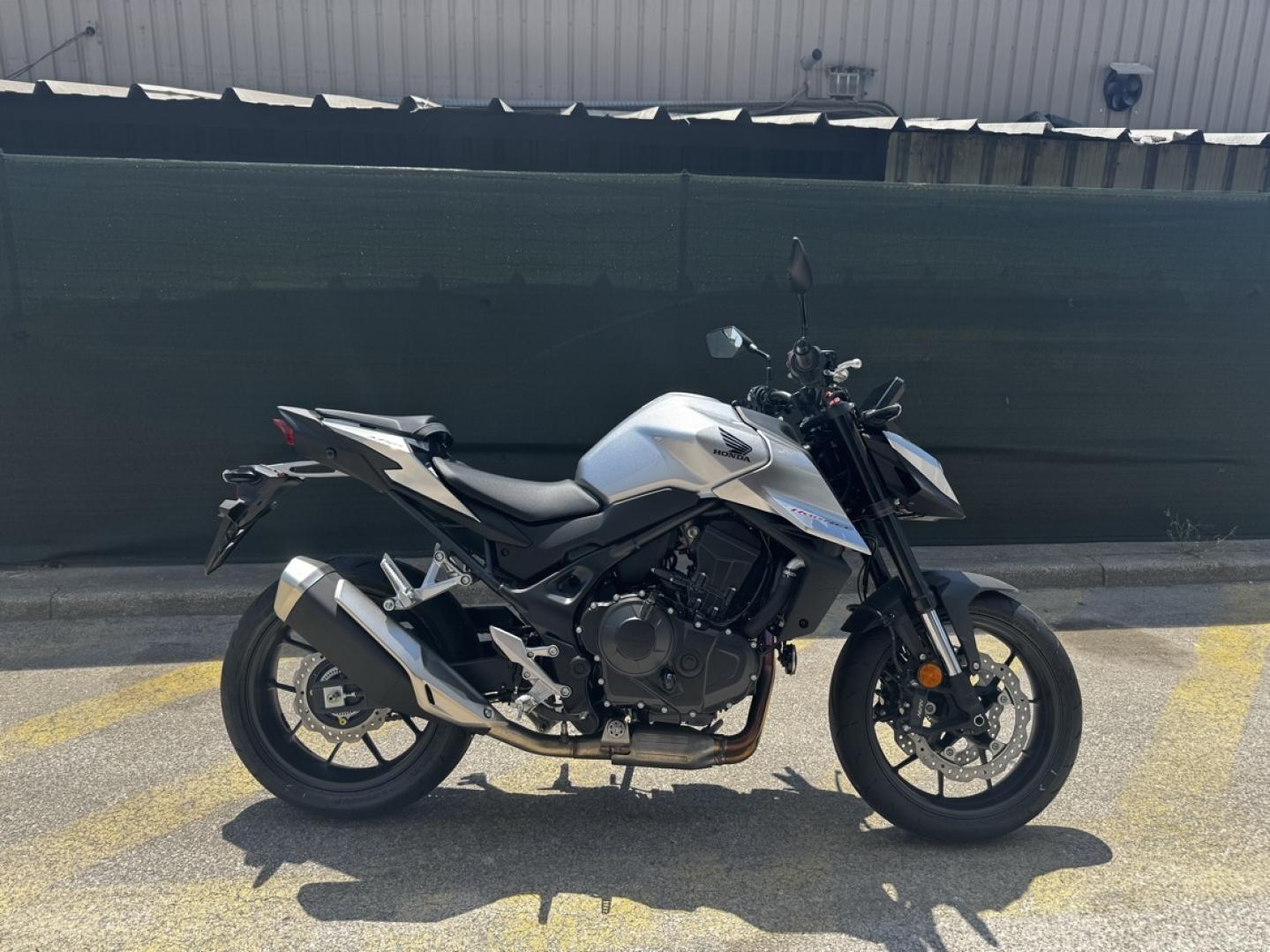 HONDA CB CB 750 Hornet 2025 - photo 14
