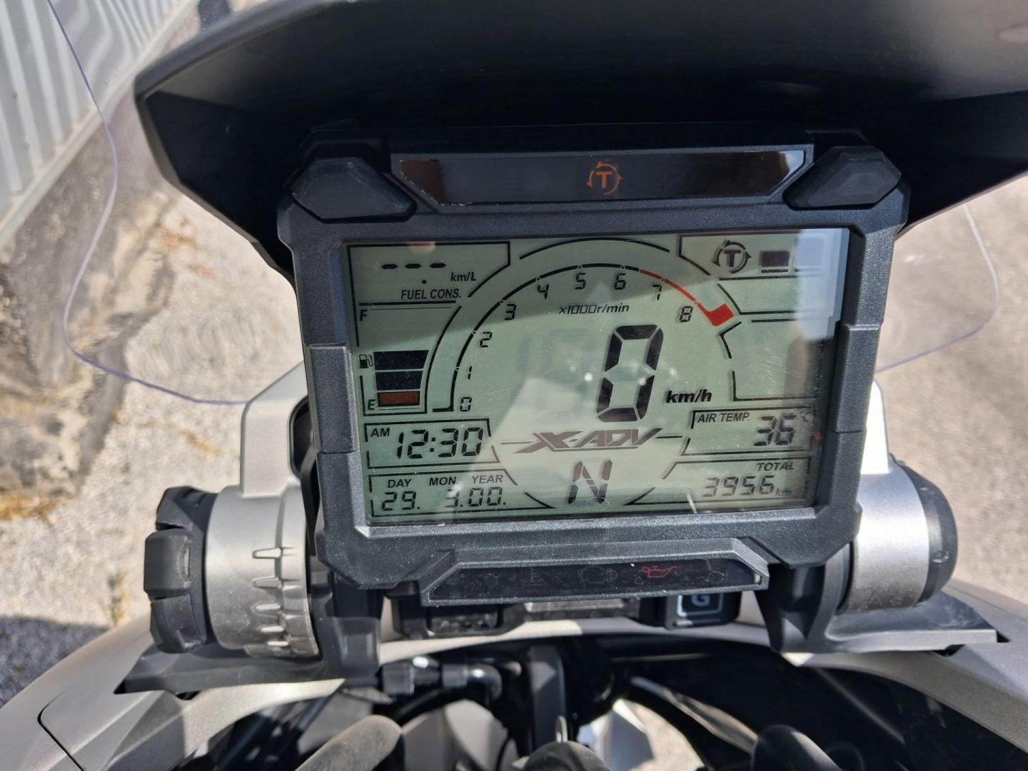 HONDA X-ADV X-ADV 750 DCT ABS Garantie 24 mois - photo 7