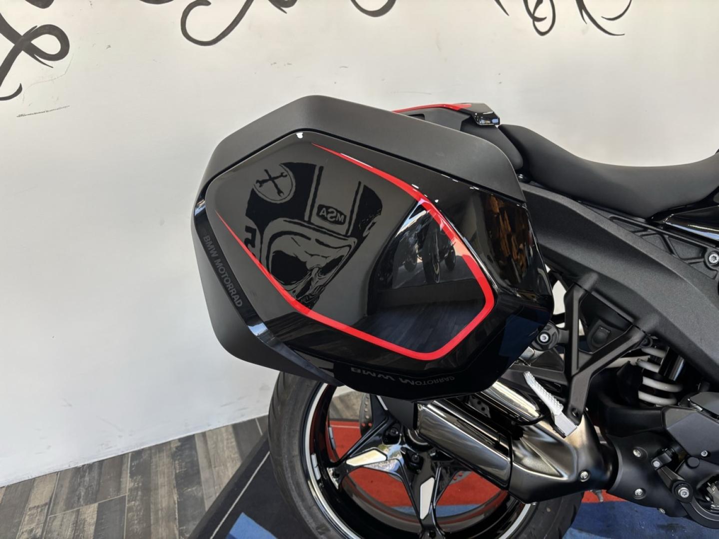 BMW R R 1300 R - photo 12