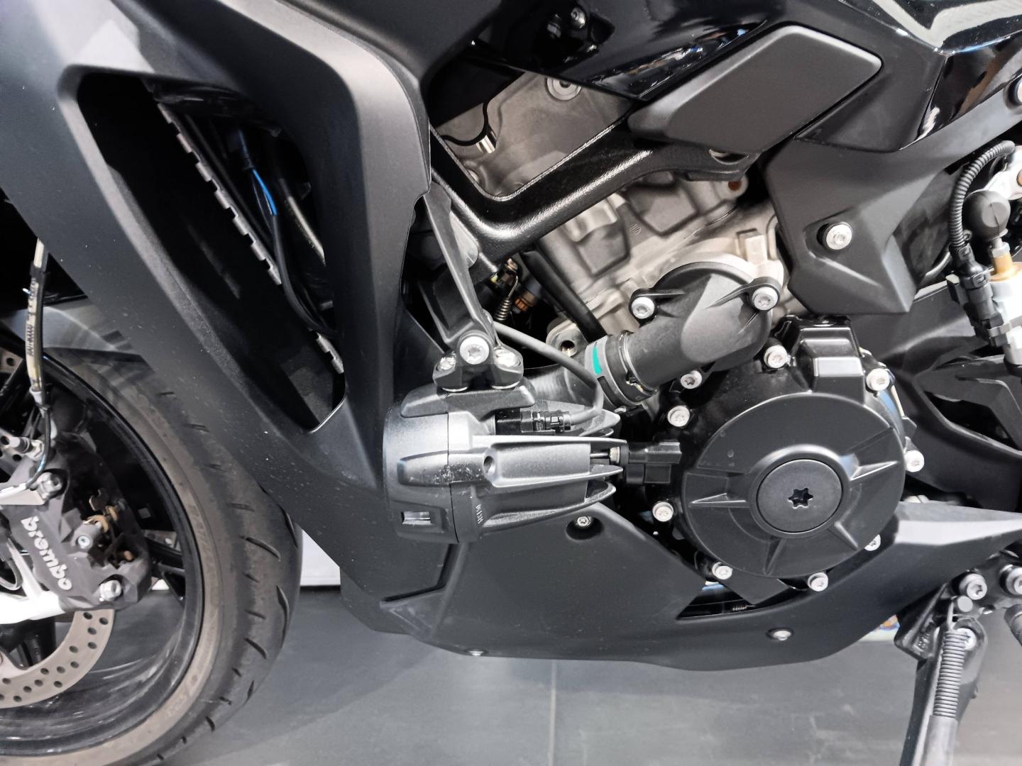 BMW S 1000 XR - photo 9