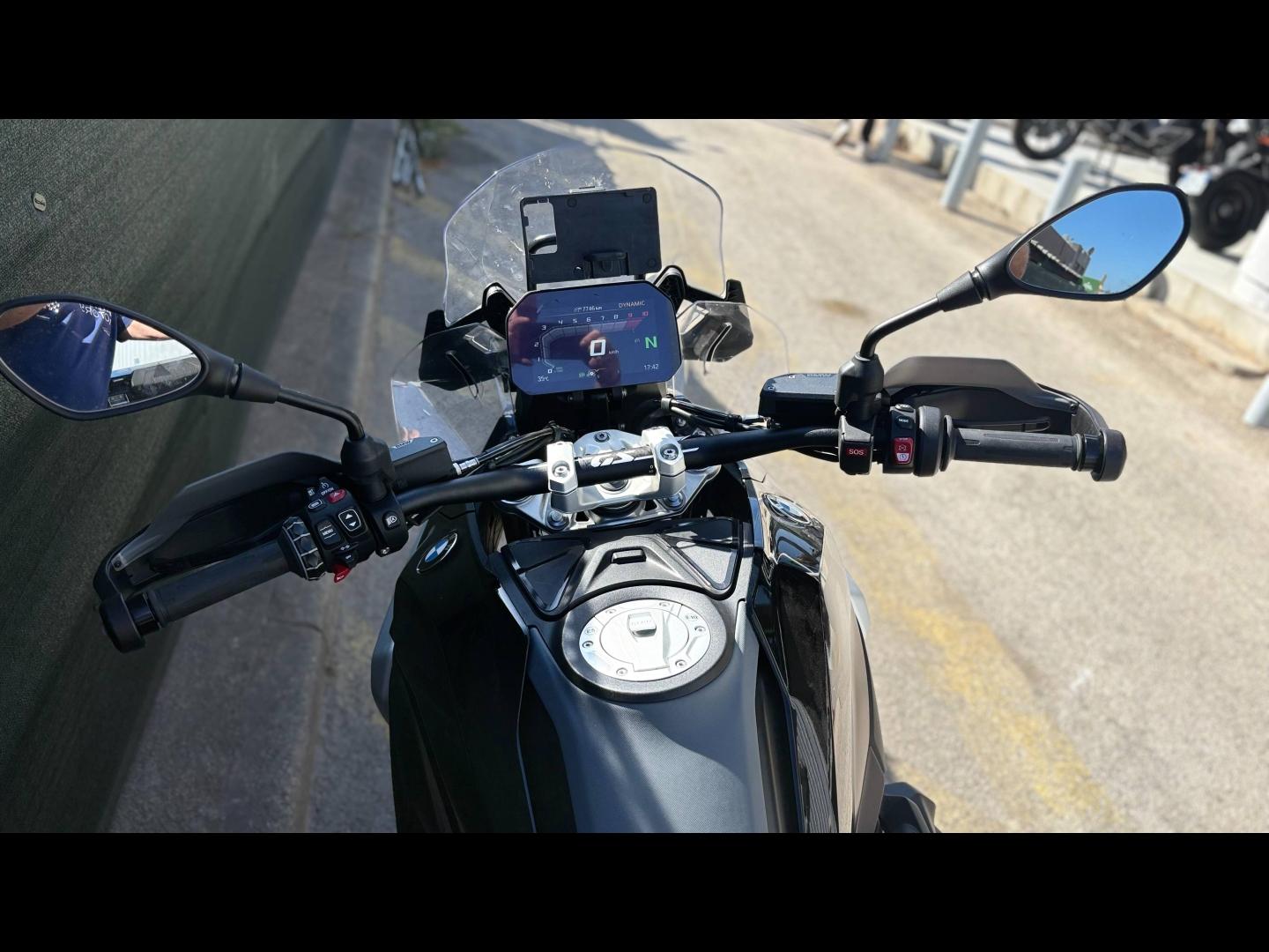 BMW R R 1300 GS - R1300GS TRIPLE BLACK - photo 7