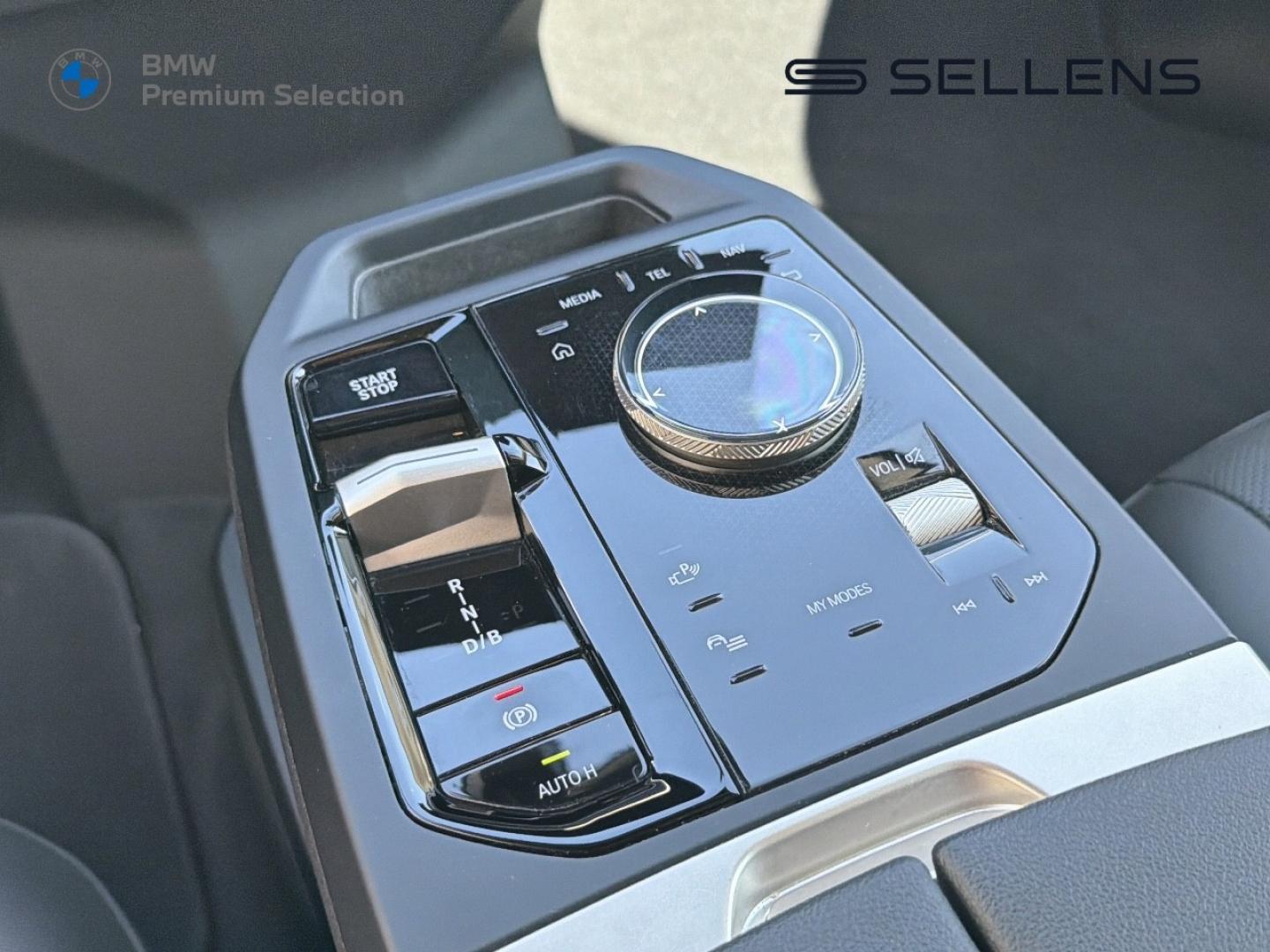 BMW iX xDrive40 326ch - photo 10