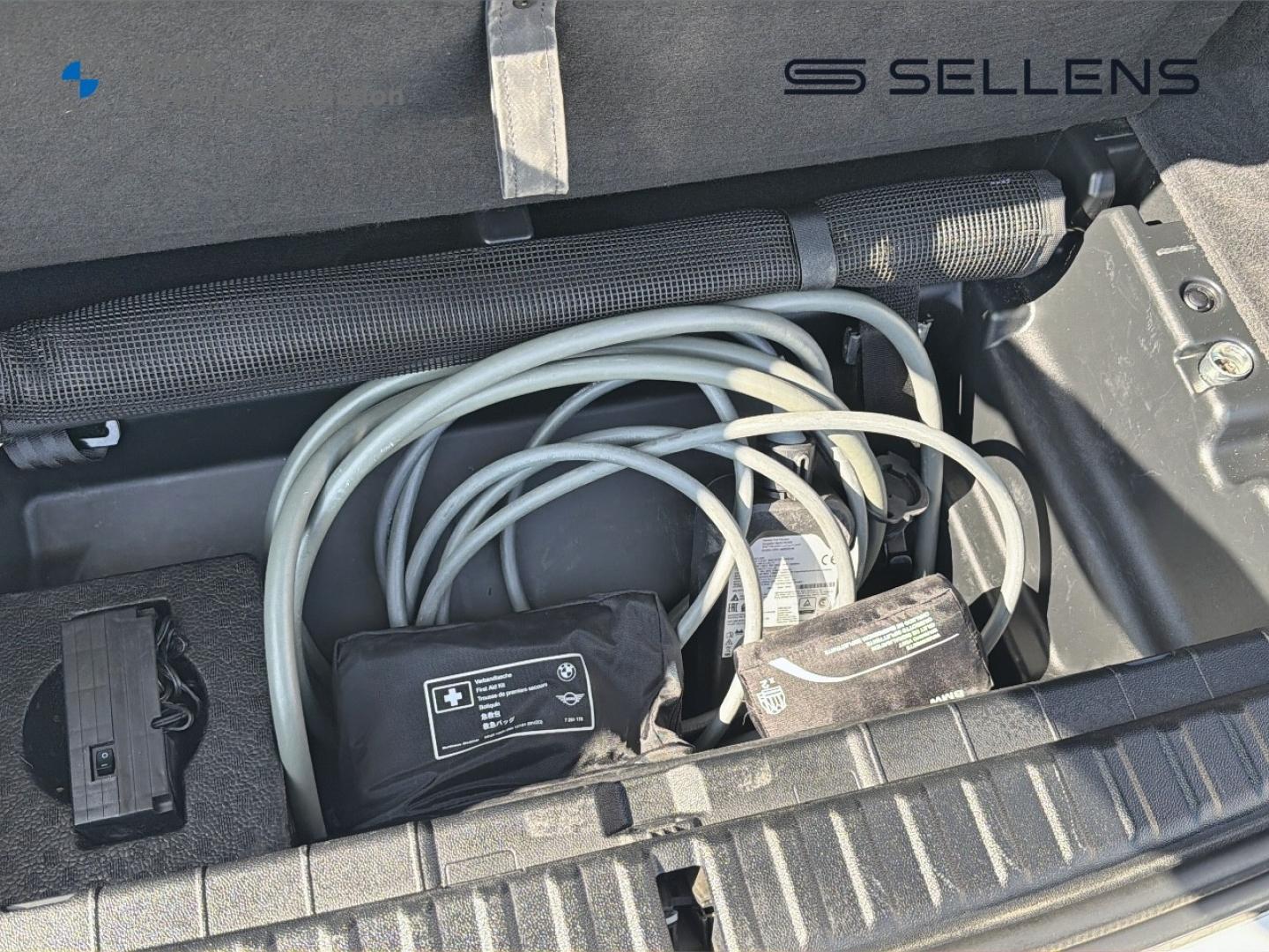 BMW iX xDrive40 326ch - photo 12