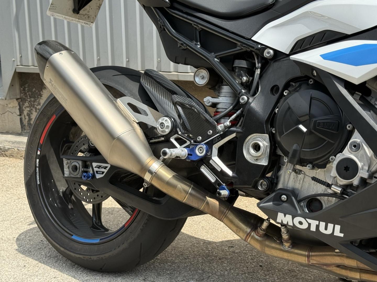 BMW S S 1000 RR Garantie 24 mois A partir de 369€/mois - photo 4