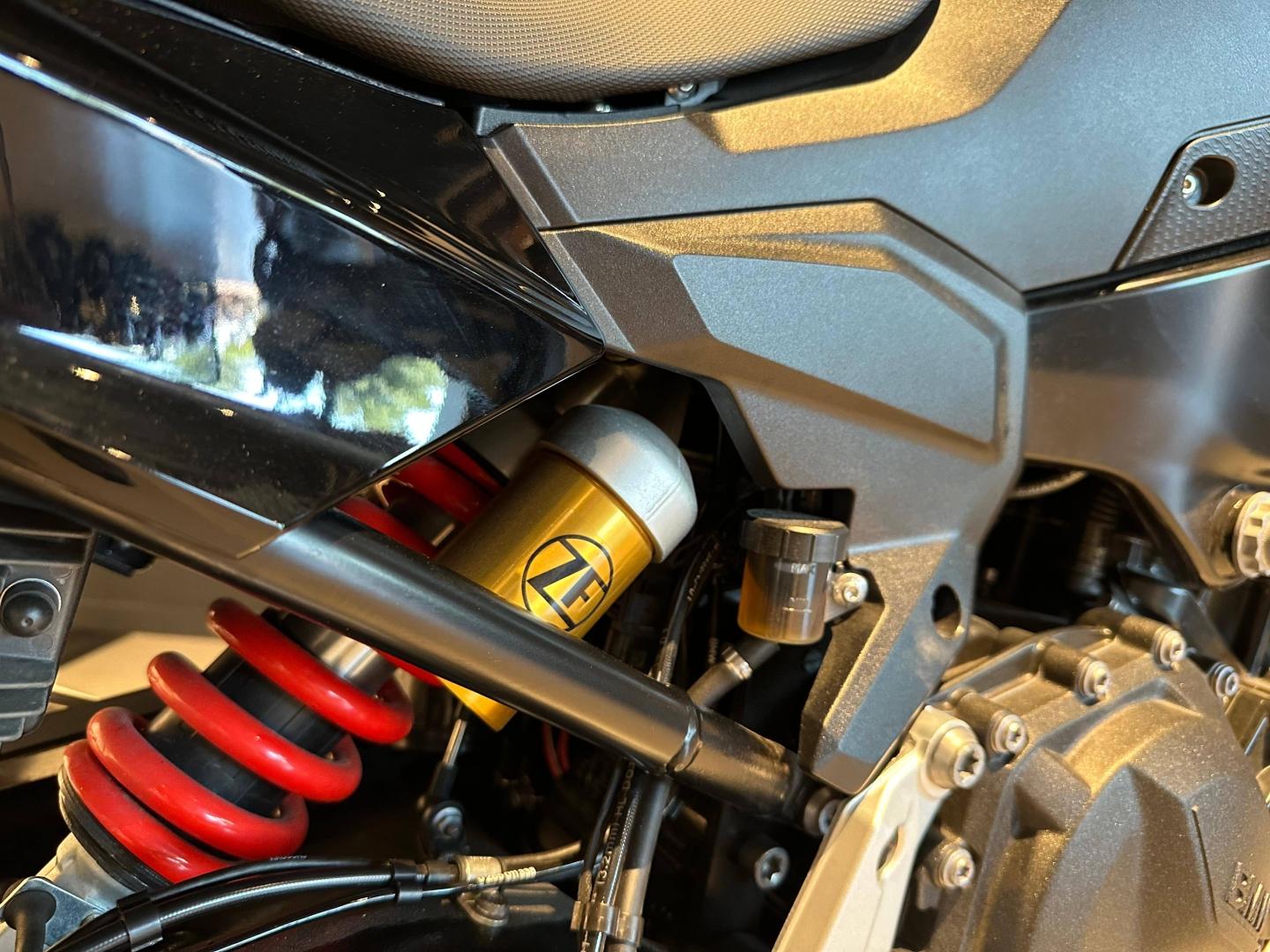 BMW F F 900 R 2025 - photo 18