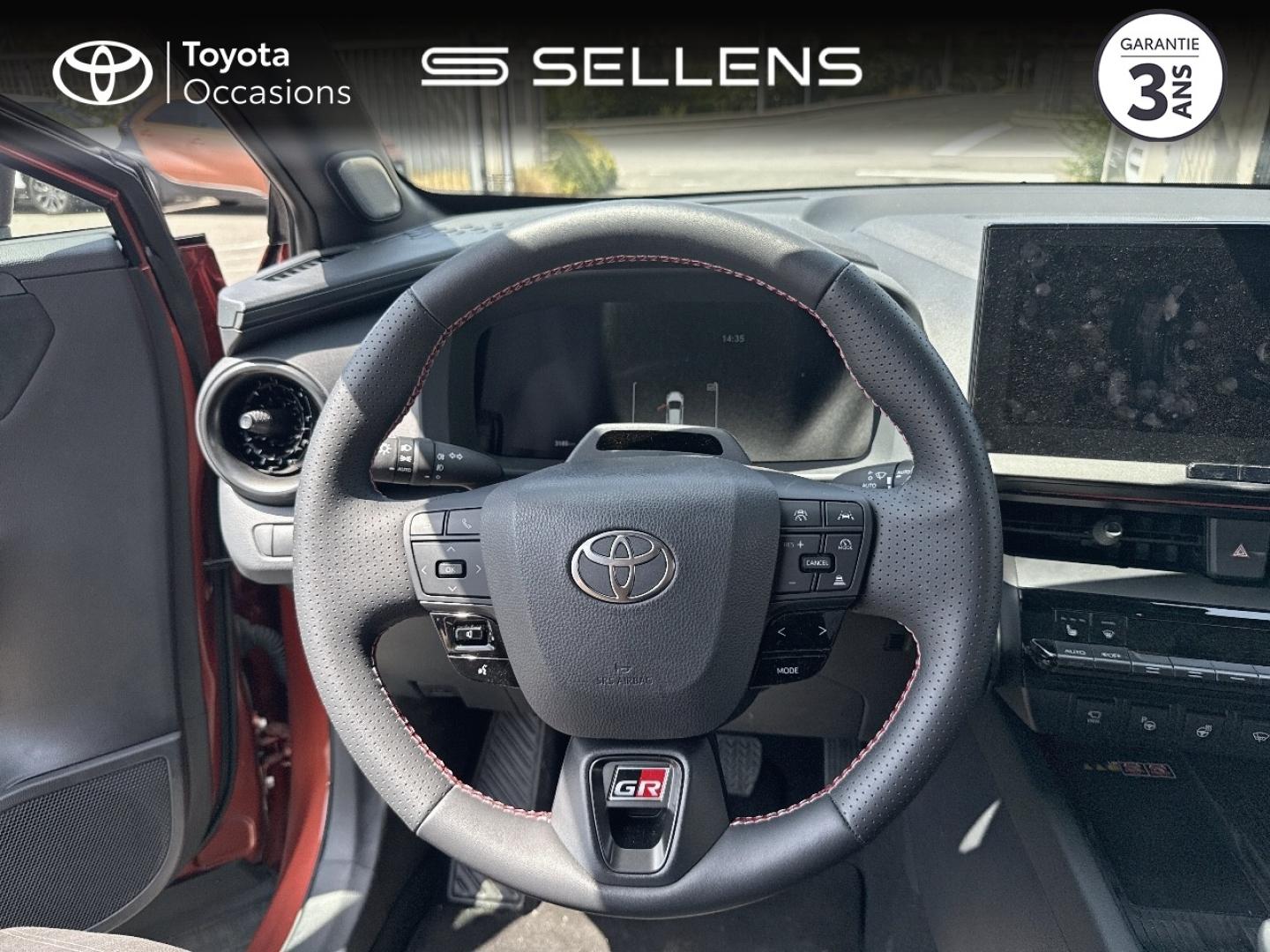 TOYOTA C-HR 2.0 Hybride Rechargeable 225ch GR Sport Premiere MY25 - photo 15