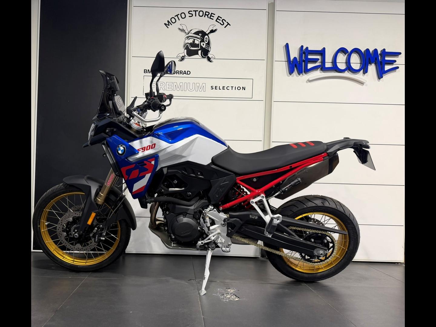 BMW F 900 GS - photo 4