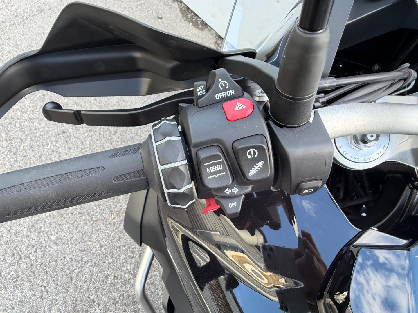 BMW F 900 GS Adventure - photo 8