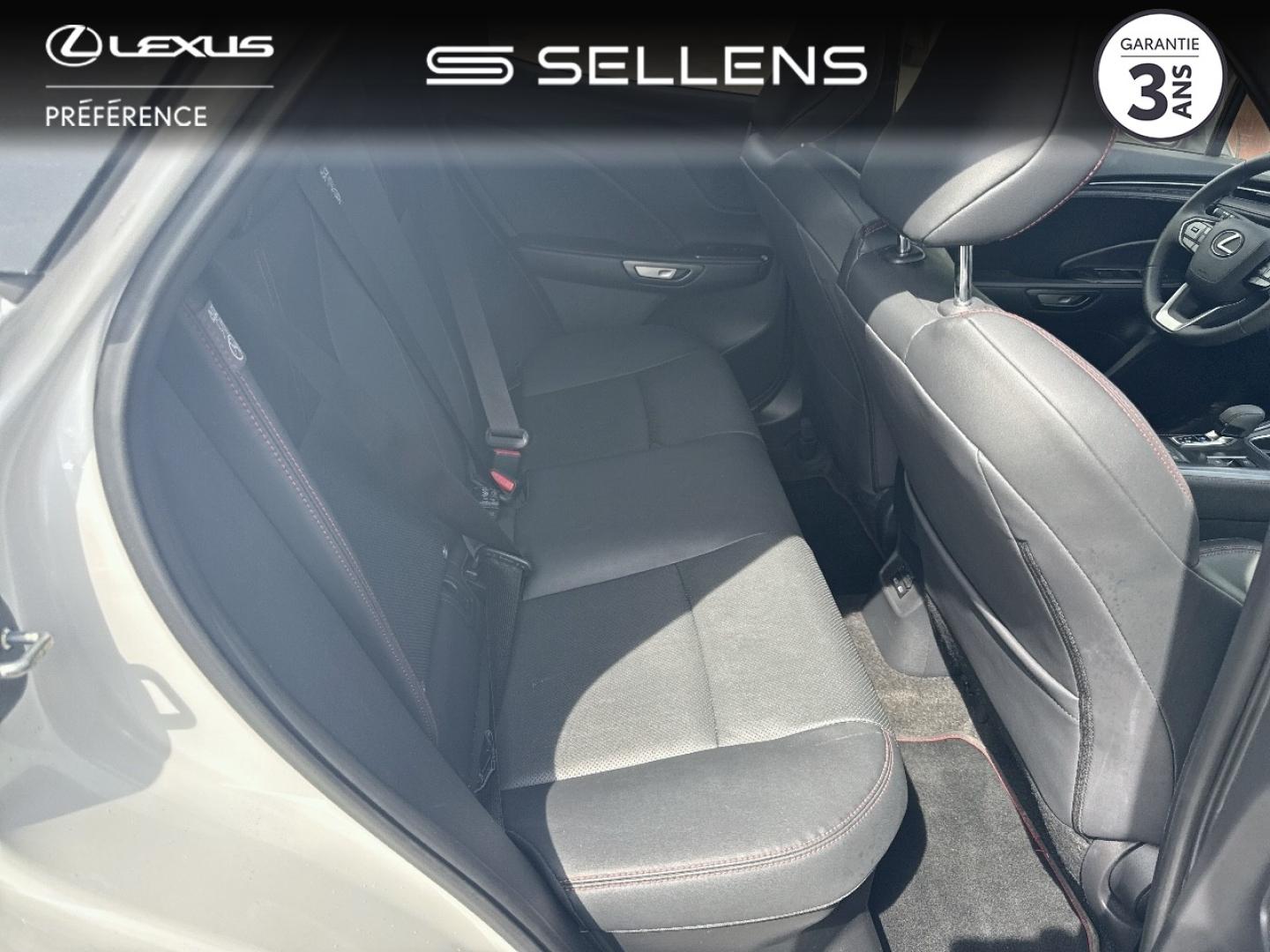 LEXUS LBX 1.5 136ch Emotion 2WD - photo 7