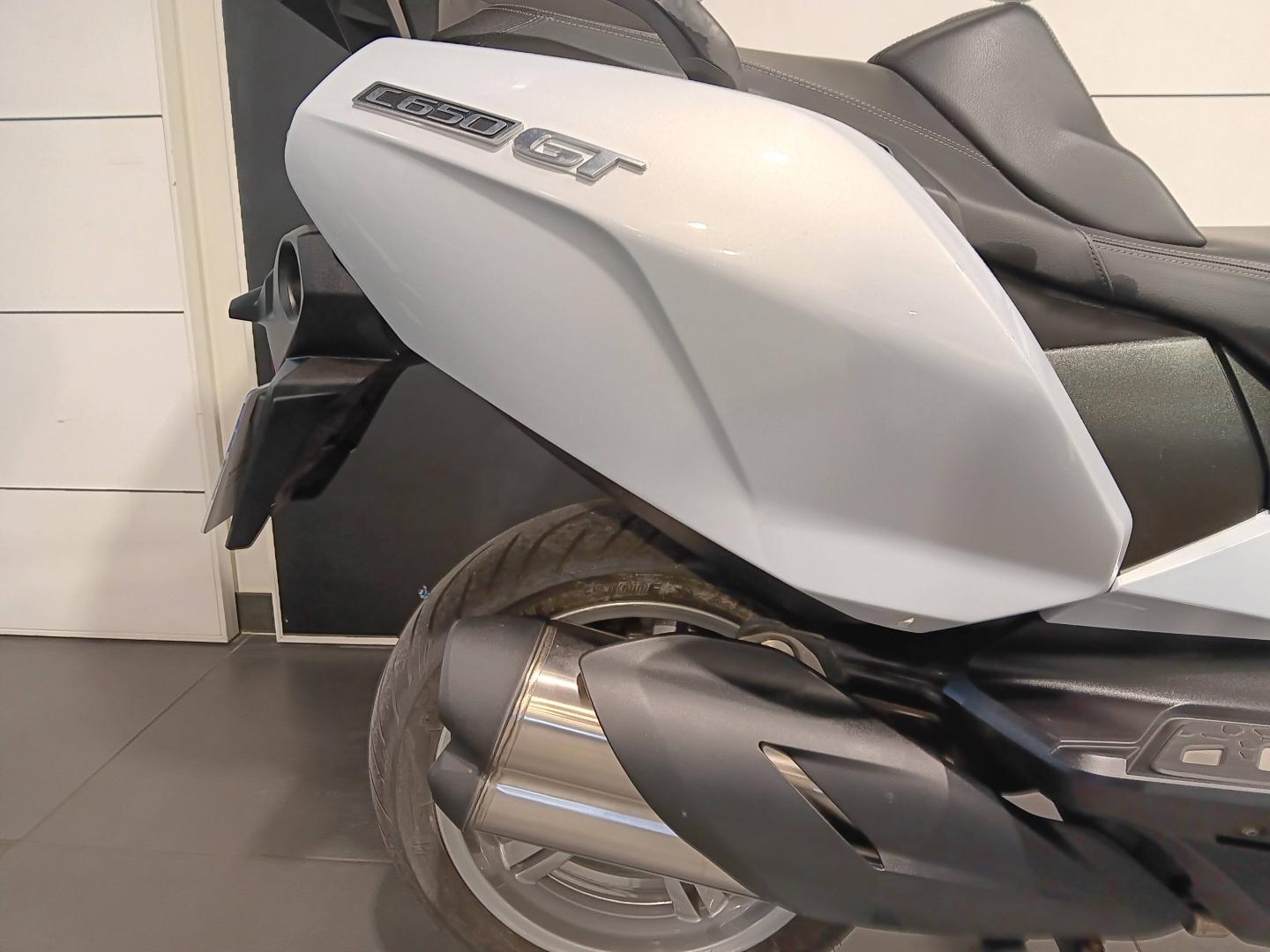BMW C 650 GT - photo 10