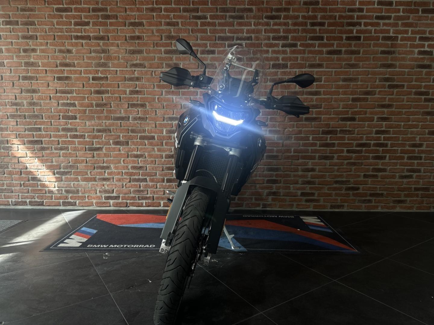 BMW F F 900 GS - photo 4