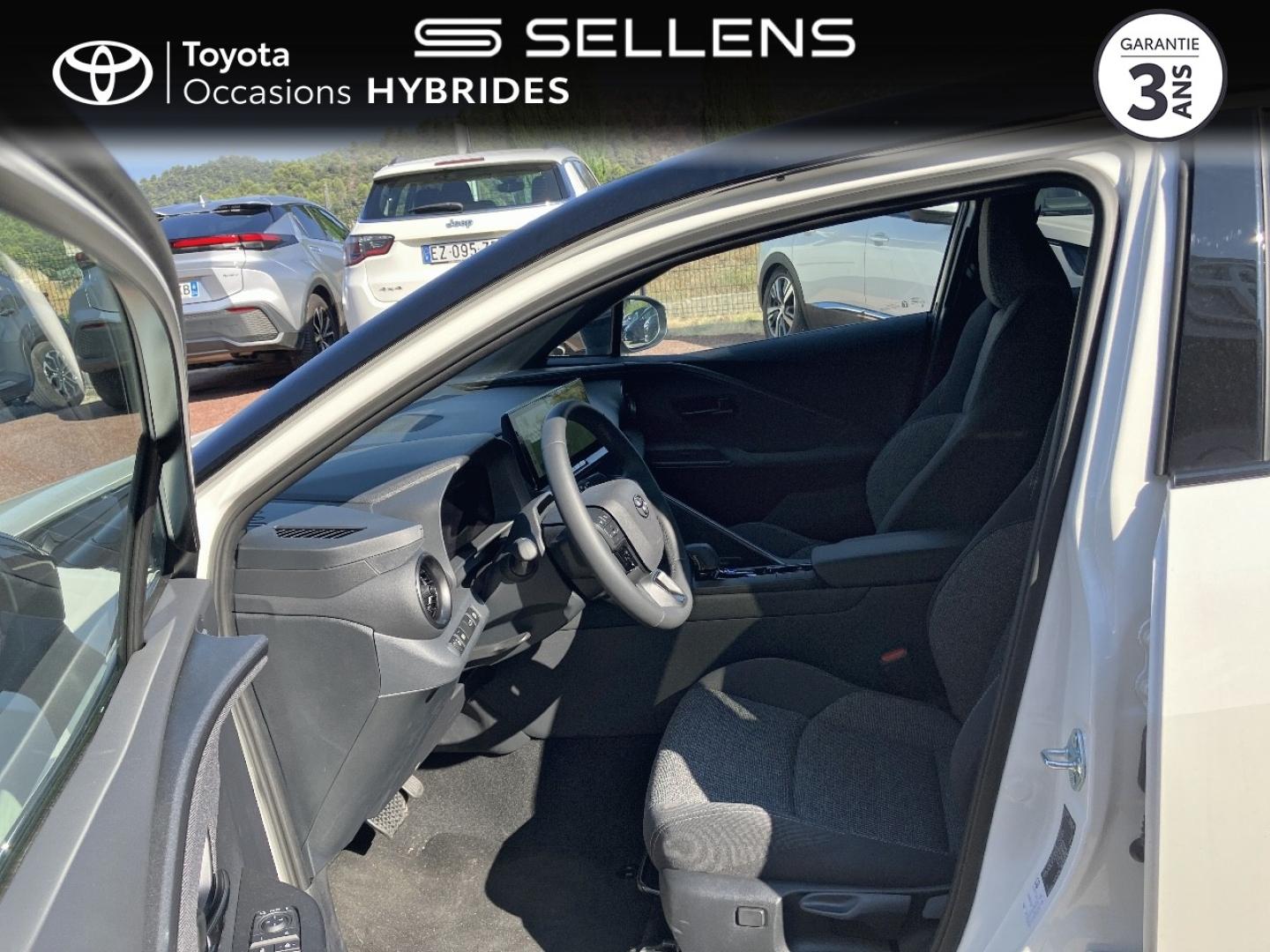 TOYOTA C-HR 1.8 Hybride 140ch Graphic MY26 - photo 11