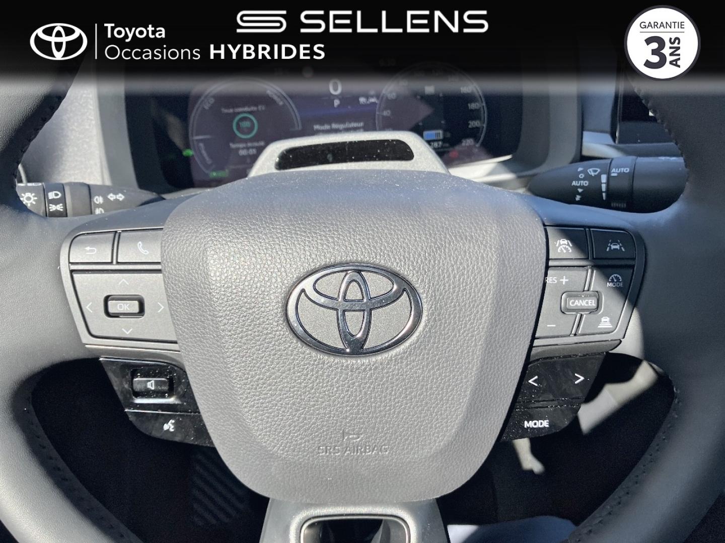 TOYOTA C-HR 1.8 Hybride 140ch Graphic MY26 - photo 13