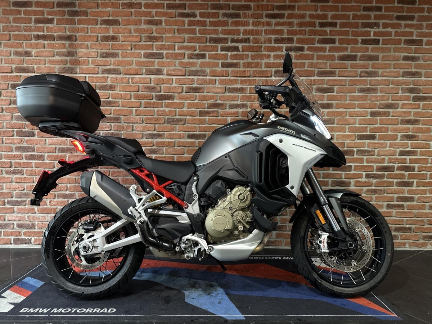 Photo DUCATI Multistrada Multistrada V4 S 1160 Grand Tour
