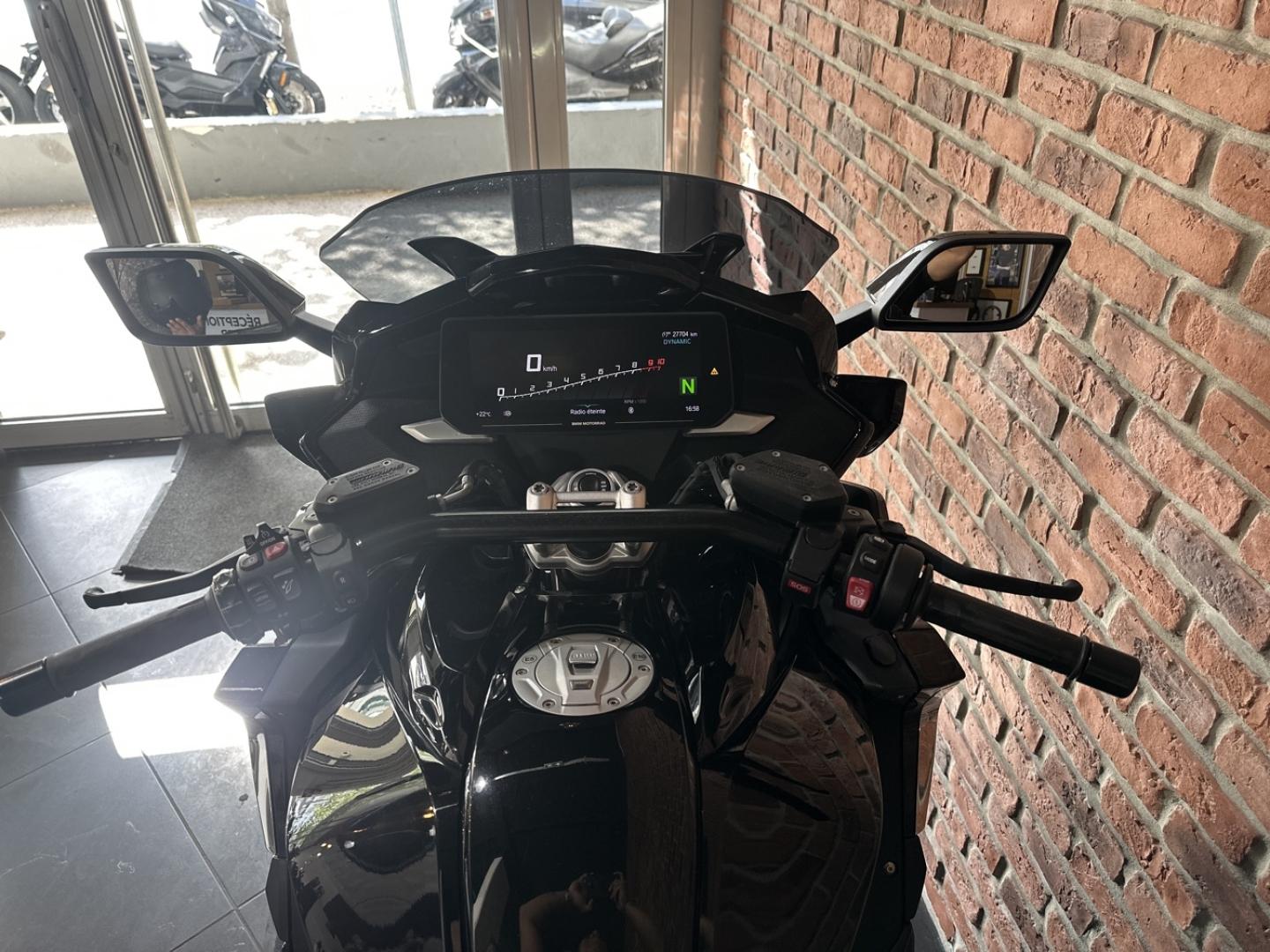 BMW K K 1600 B - photo 8