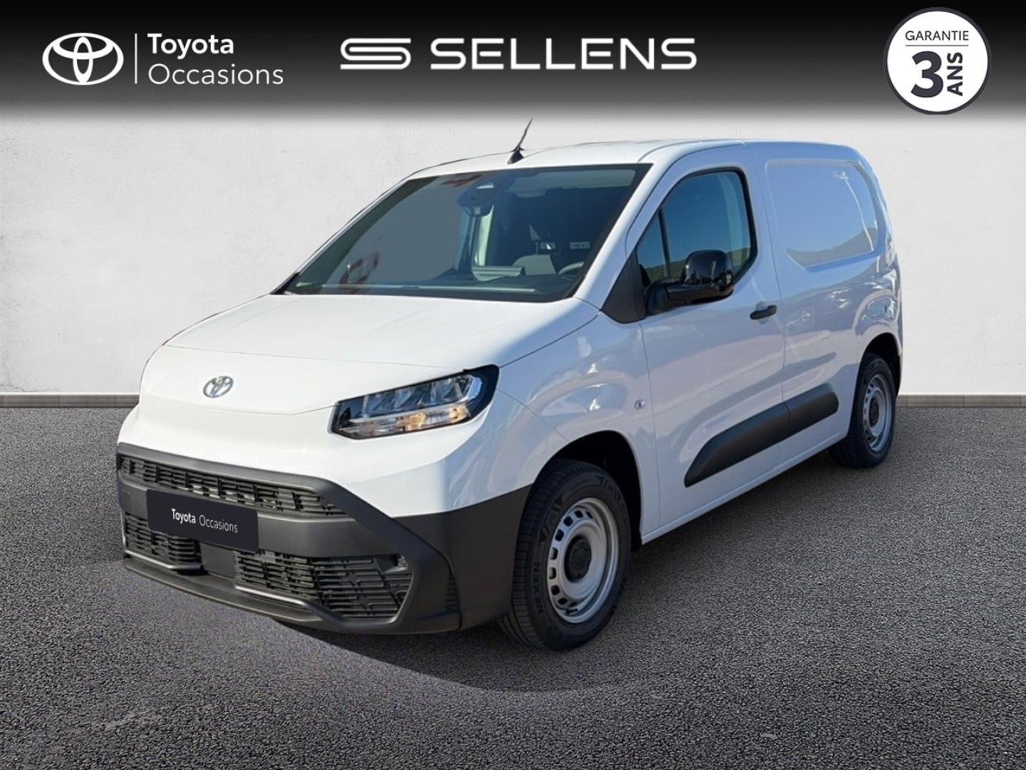 Photo TOYOTA PROACE CITY Medium 100 D-4D Start MY25