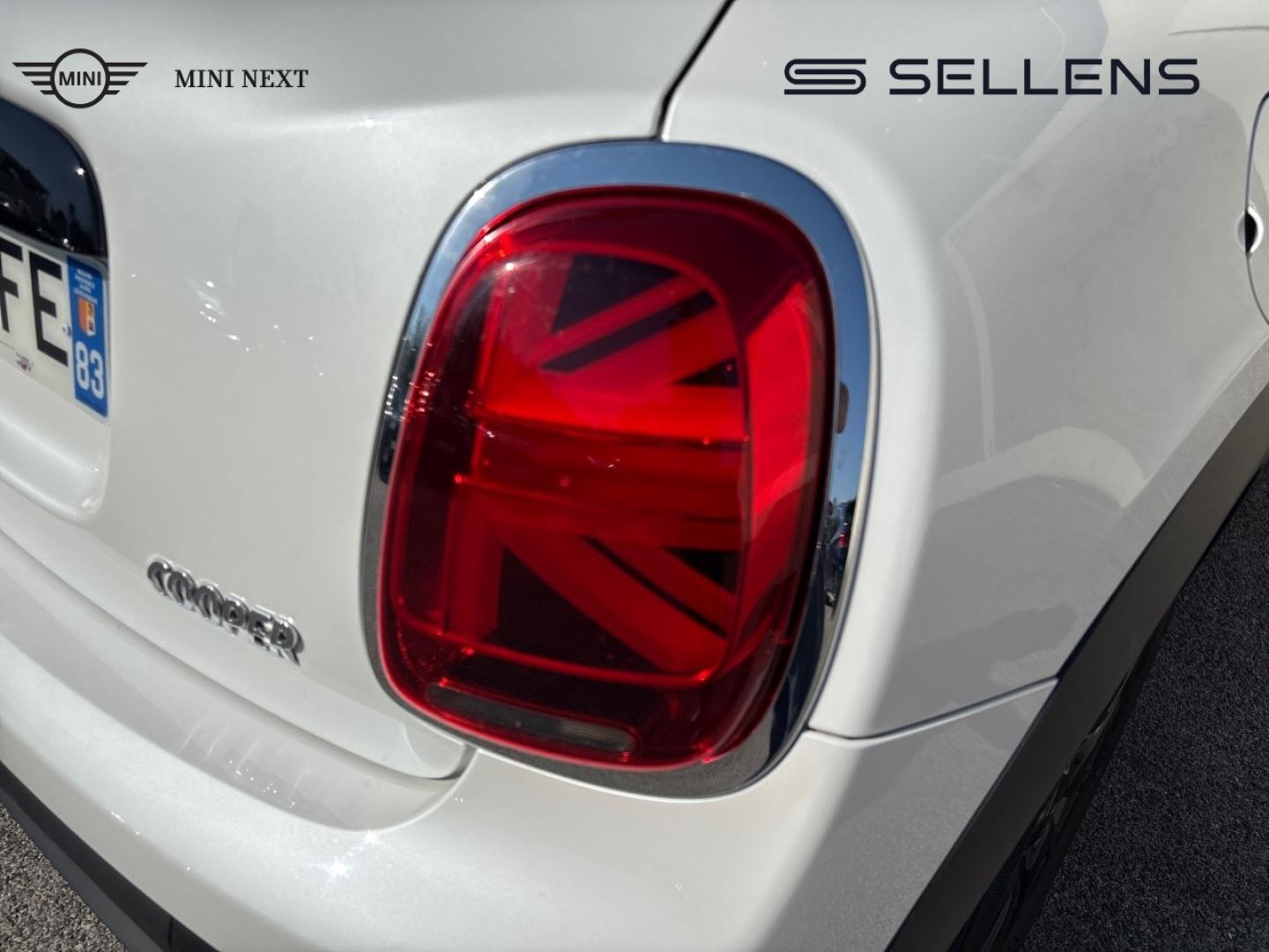 MINI Mini 5 Portes Cooper 136ch Edition Premium Plus BVA7 - photo 10