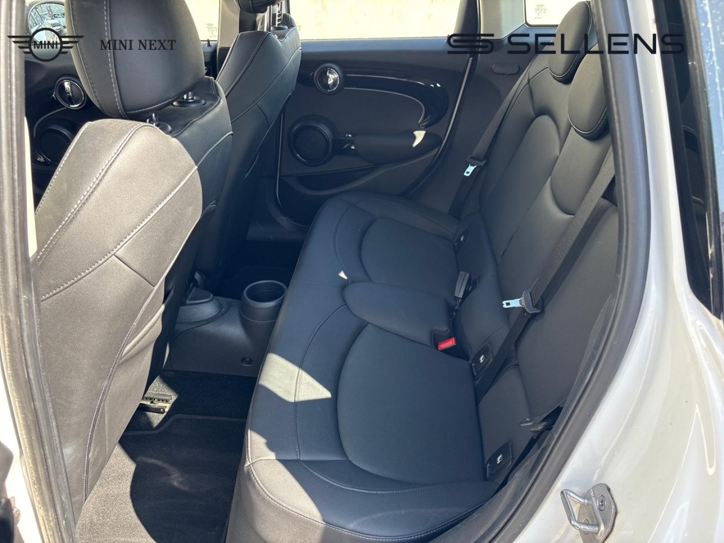 MINI Mini 5 Portes Cooper 136ch Edition Premium Plus BVA7 - photo 16