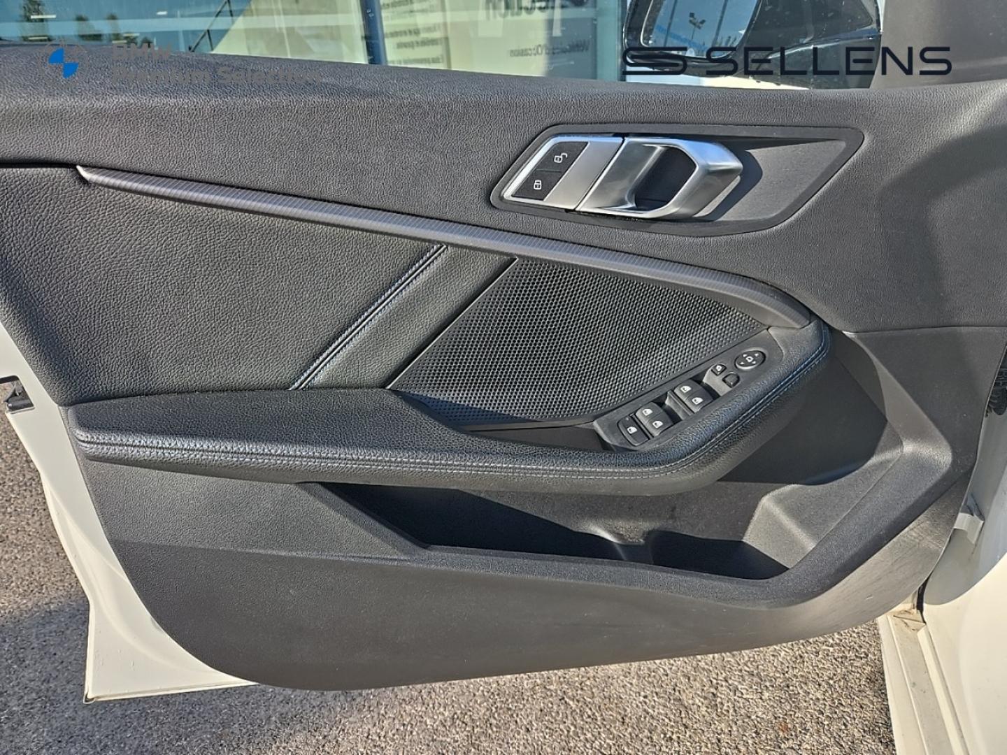 BMW Série 1 116i 109ch M Sport - photo 16