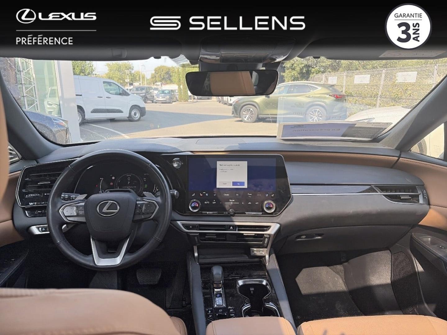 LEXUS RX 450h+ Luxe 4WD MY24 - photo 8