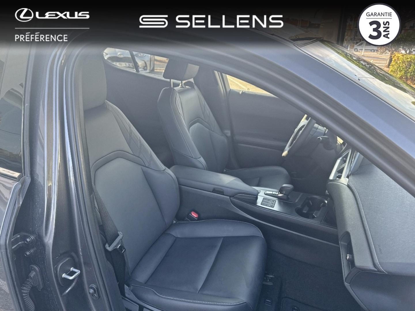 LEXUS UX 300h F SPORT Design 2WD MC25 - photo 6