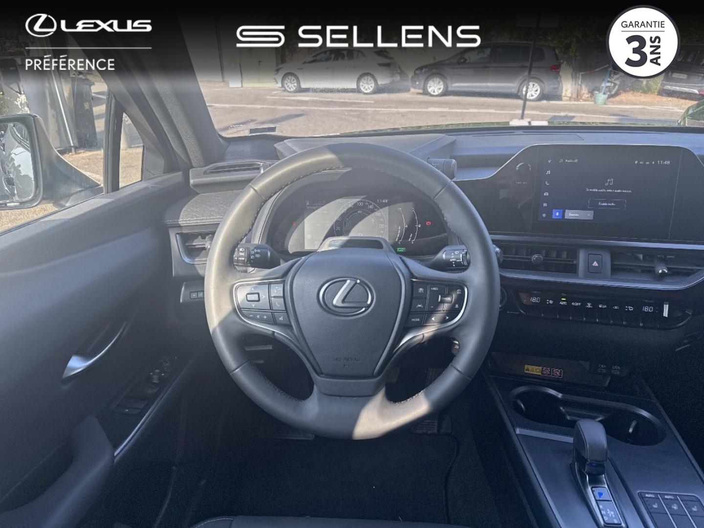 LEXUS UX 300h F SPORT Design 2WD MC25 - photo 9
