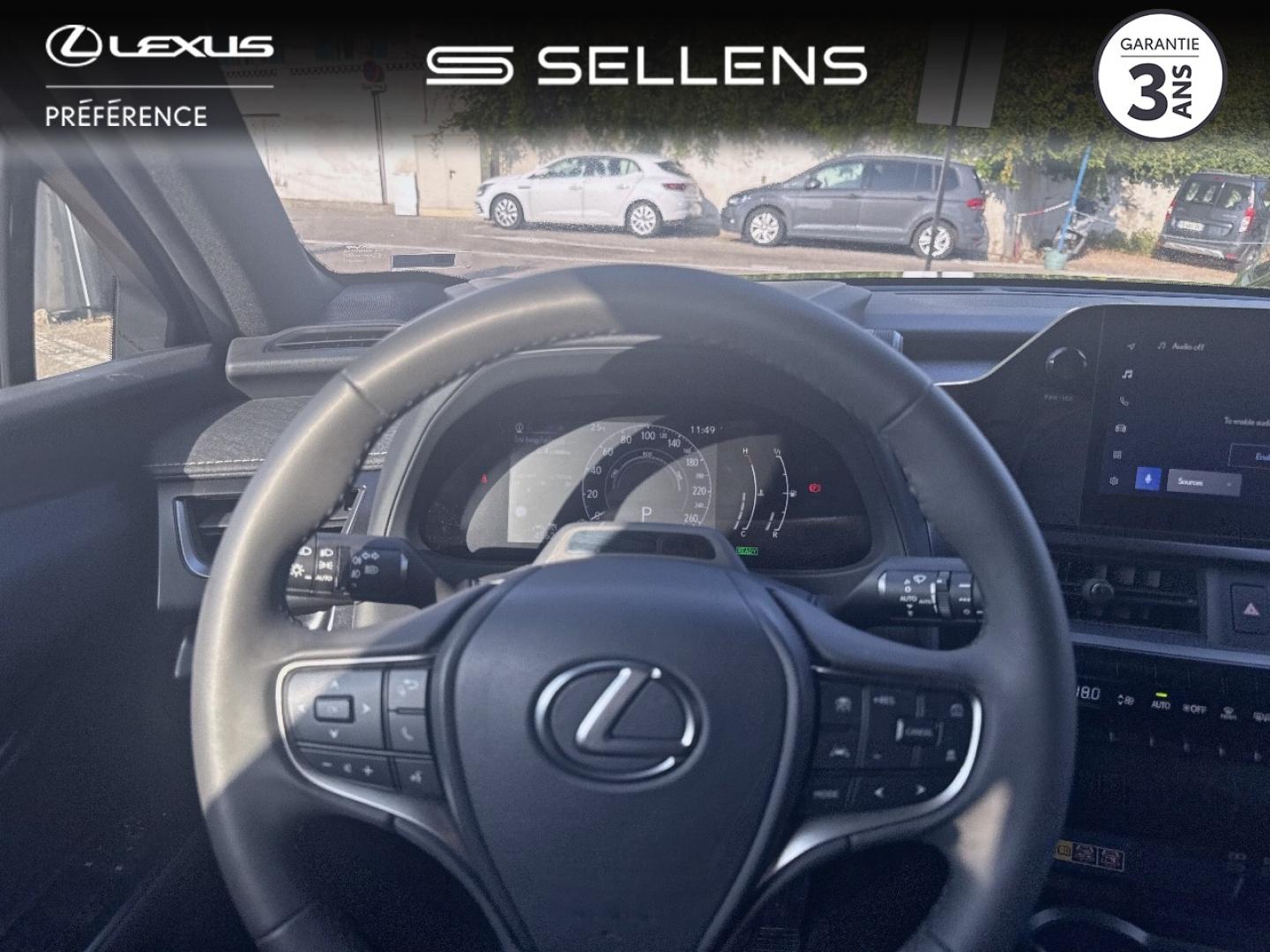 LEXUS UX 300h F SPORT Design 2WD MC25 - photo 13